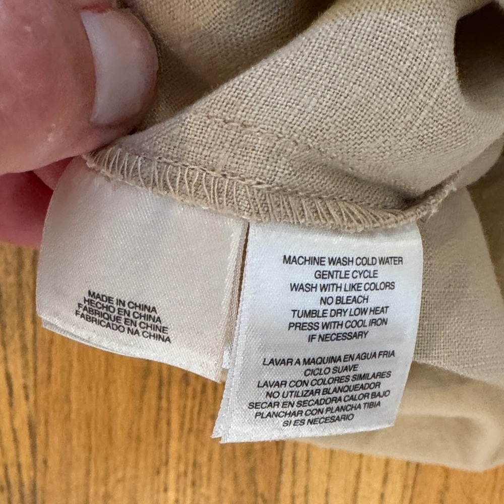 Jones New York Sport Beige Top - Picture 13 of 13